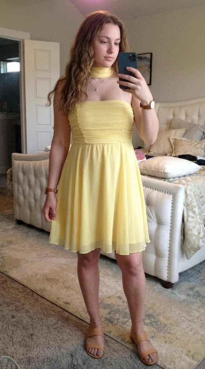 Chic A-Line Strapless Sleeveless Zipper Back Short Homecoming Dress